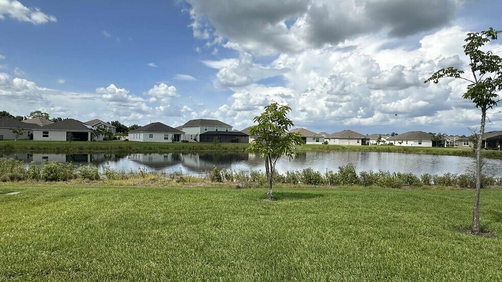 Building Photo - 8821 Swell Brooks Ct