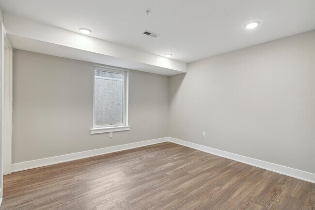 Building Photo - 1511 N 17th St