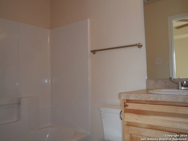 Building Photo - 1211 Rimrock Cv