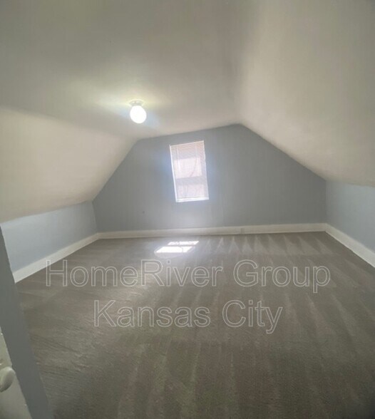 Building Photo - 606 Fairground Ave