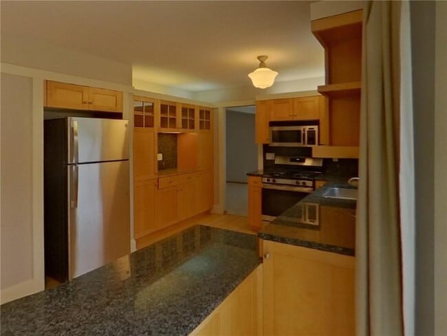 Building Photo - 10071 Raleigh Ct