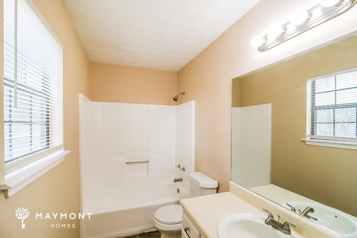 Building Photo - 1558 Cherry Hill Rd SW