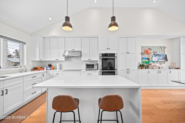 Building Photo - 11 Nolan Dr