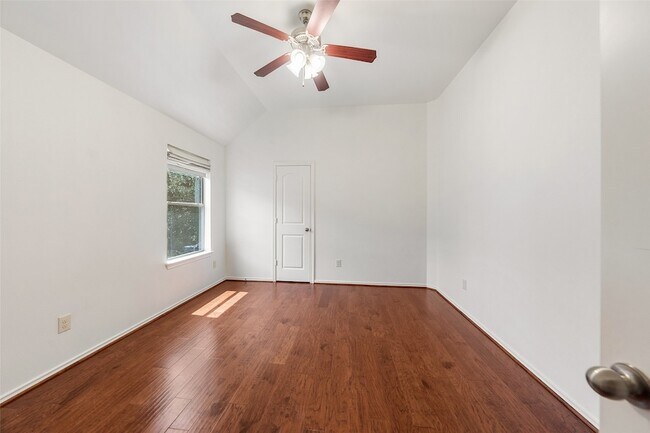 Building Photo - 26643 Juniper Forest Fall Ln