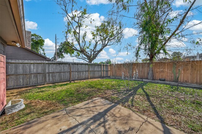 Building Photo - 14703 Stanbridge Dr