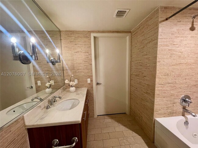 Building Photo - 50 Biscayne Blvd