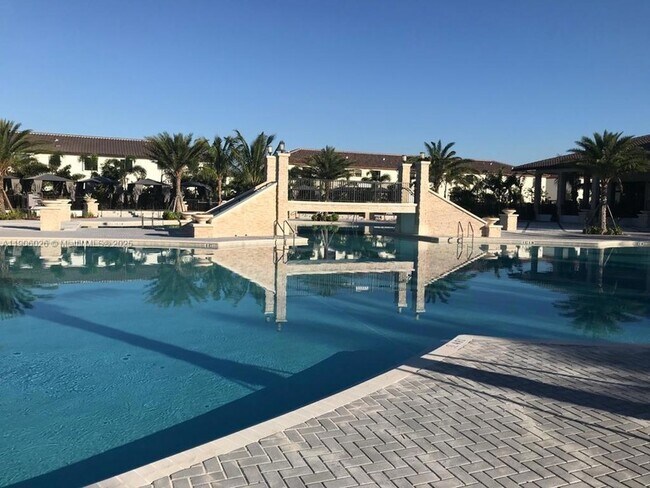 Building Photo - 8650 NW 97th Ave