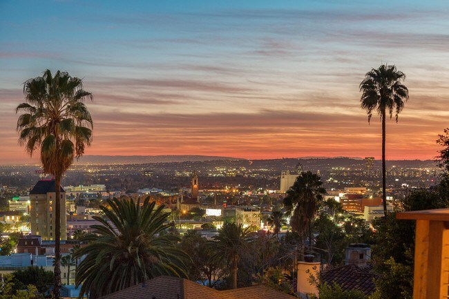 Building Photo - 6609 Whitley Terrace