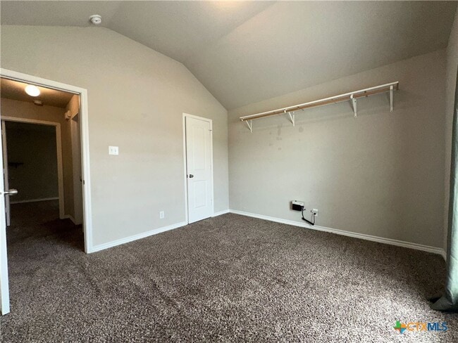 Building Photo - 2702 Montague County Dr