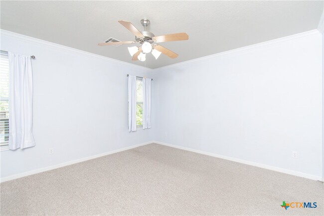 Building Photo - 1702 Indian Camp Trail