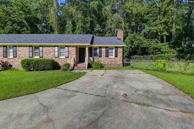 Building Photo - 14 Highgate Cir