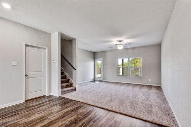 Building Photo - 109 Mount Vernon Way
