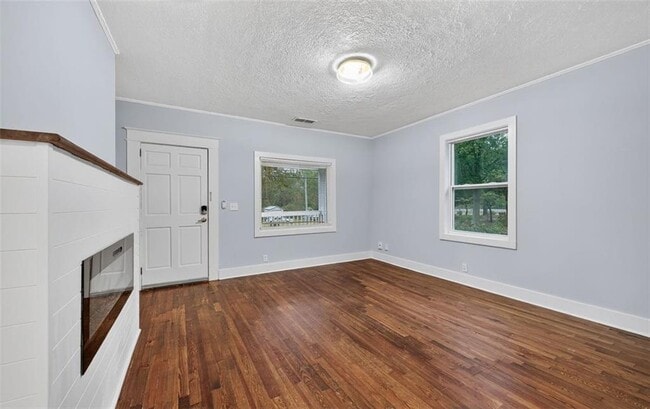 Building Photo - 6453 Shadow Rock Dr