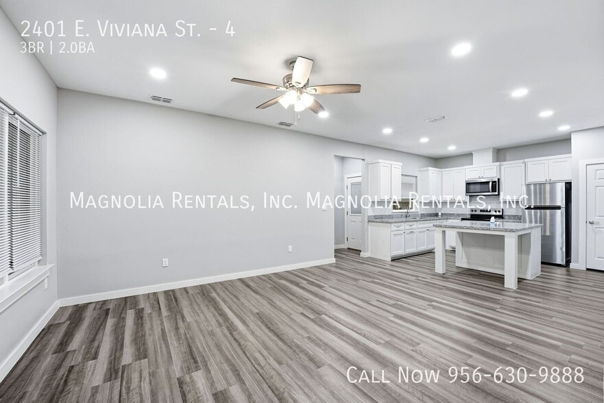 Building Photo - 2401 E Viviana St
