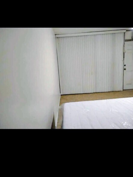 Building Photo - 1202 Ridgewood Ave