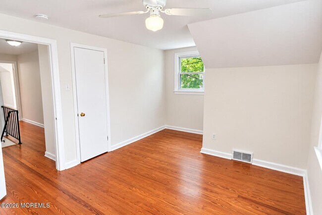 Building Photo - 112 Sunnybrook Rd