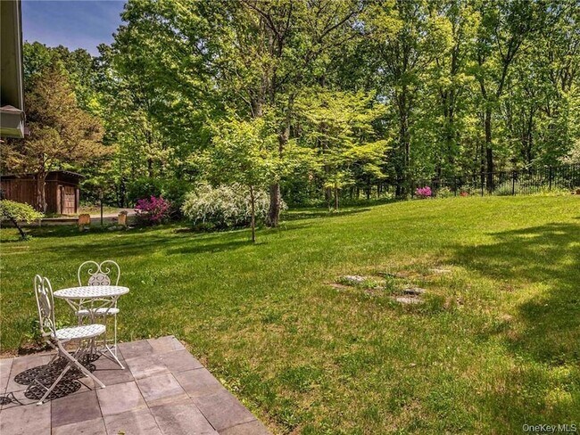 Building Photo - 74 Hilltop Rd