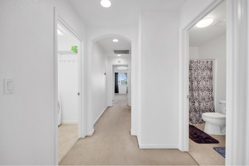 Building Photo - 3355 Seymour Ct