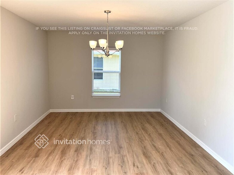 Building Photo - 542 Fort Pierce St SW