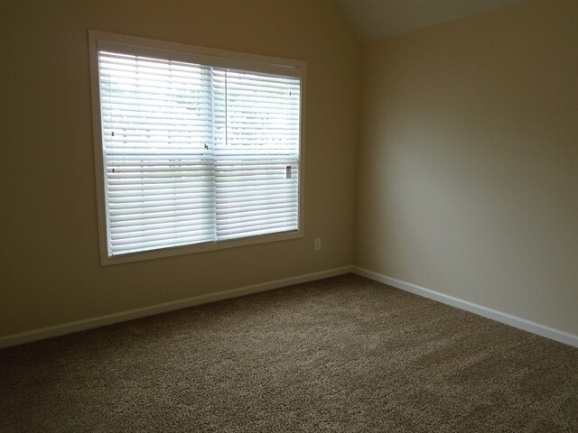 Building Photo - 143 Hawken Trail