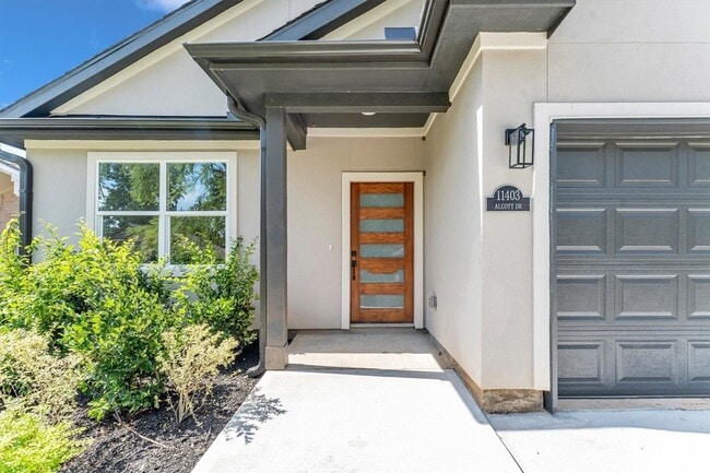 Building Photo - 11403 Alcott Dr
