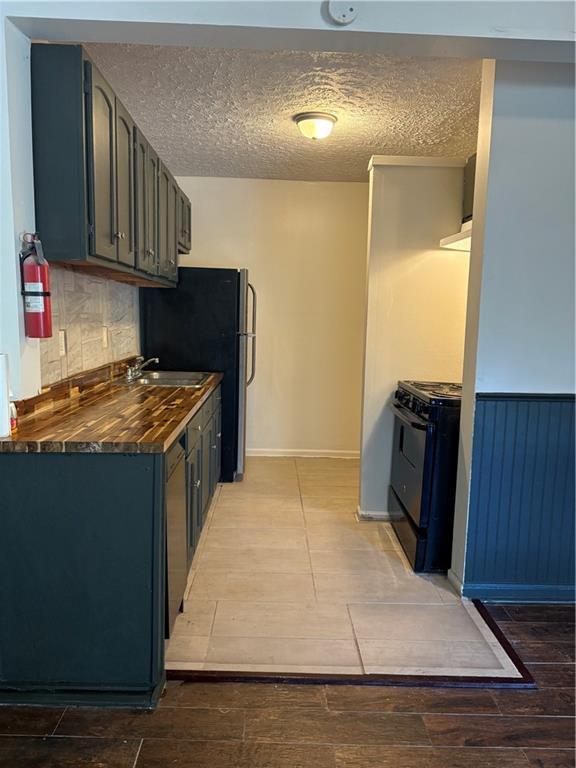 Building Photo - 1521 Mims St SW