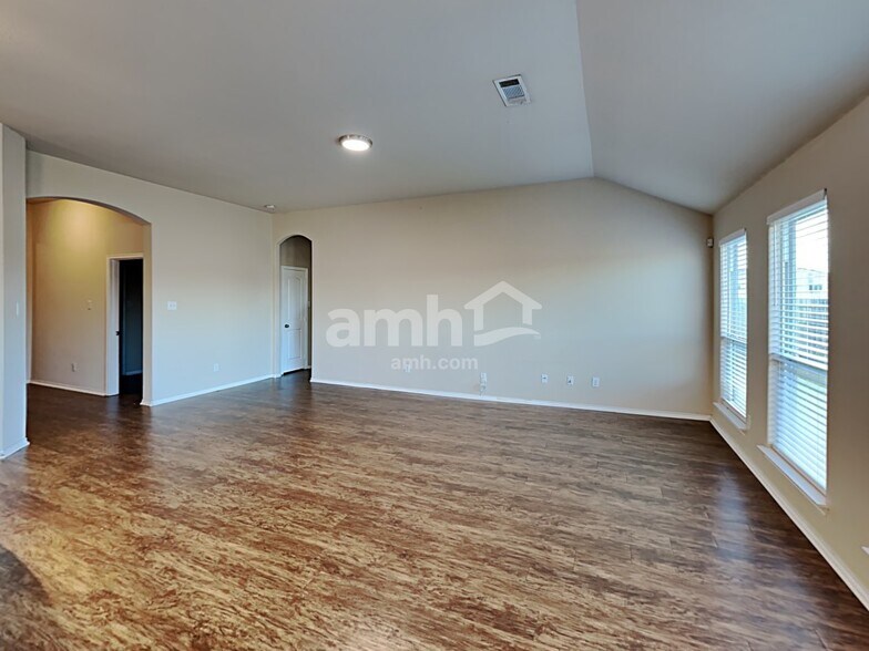 Building Photo - 1228 Rosedale Springs Ln