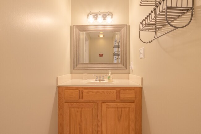 Upstairs Bathroom - 275 Kimberly Ave