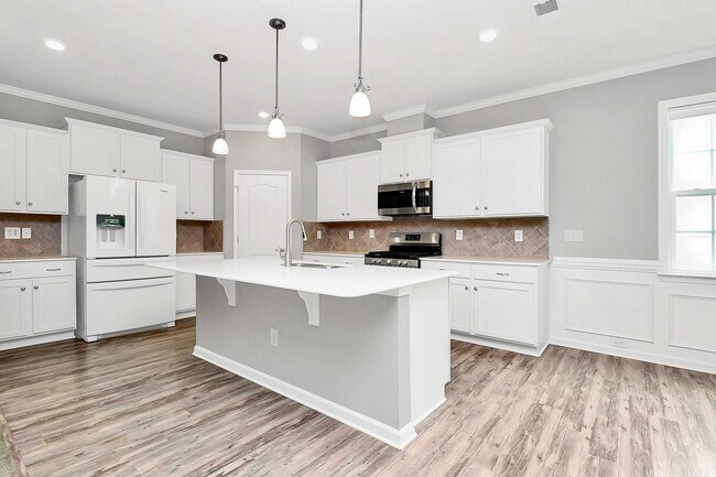 Building Photo - Residential Home located in premier 55+ Gated Community