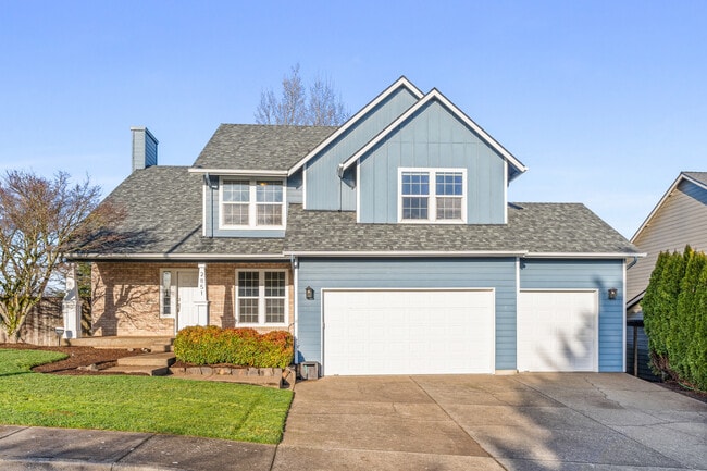 Primary Photo - 2851 Cleveland Ave NW