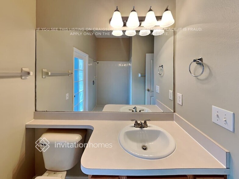 Building Photo - 5926 Riva Ridge Dr