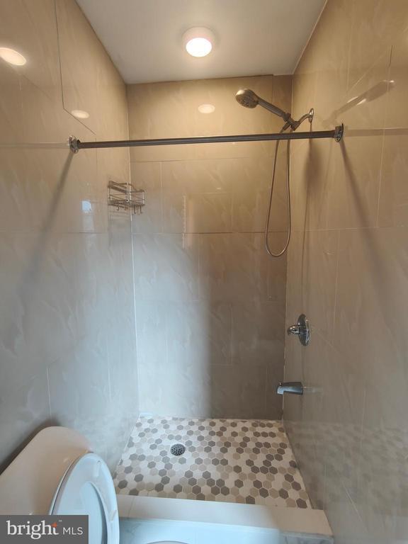 Building Photo - 615 N 11th St