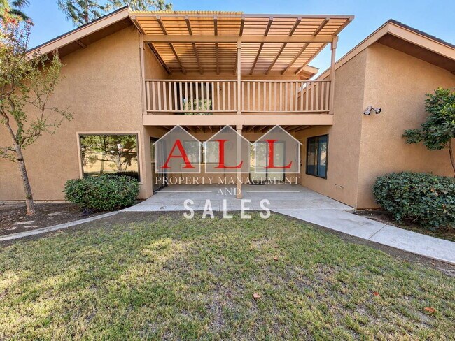 Building Photo - 4 Bedroom • 2.5 Bathroom Home