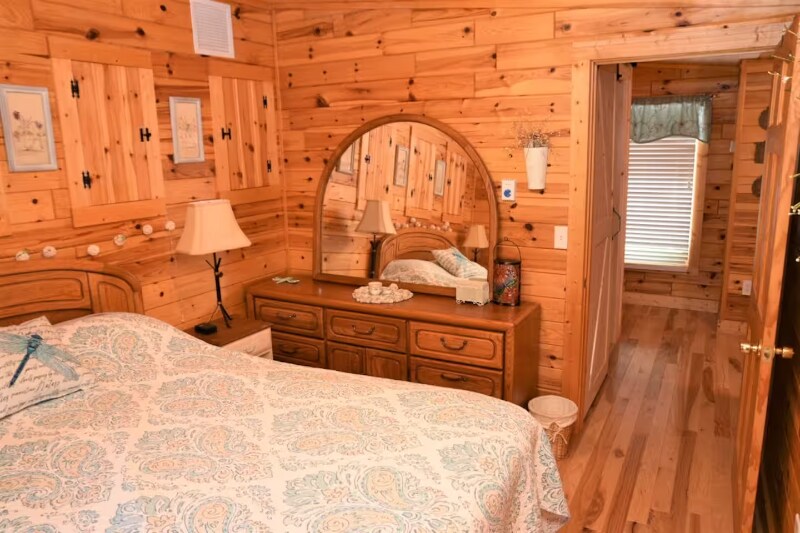 Building Photo - 139 Alan A Dale Dr