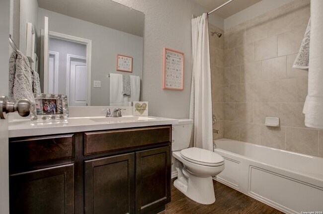 Building Photo - 31661 Nimbus Dr