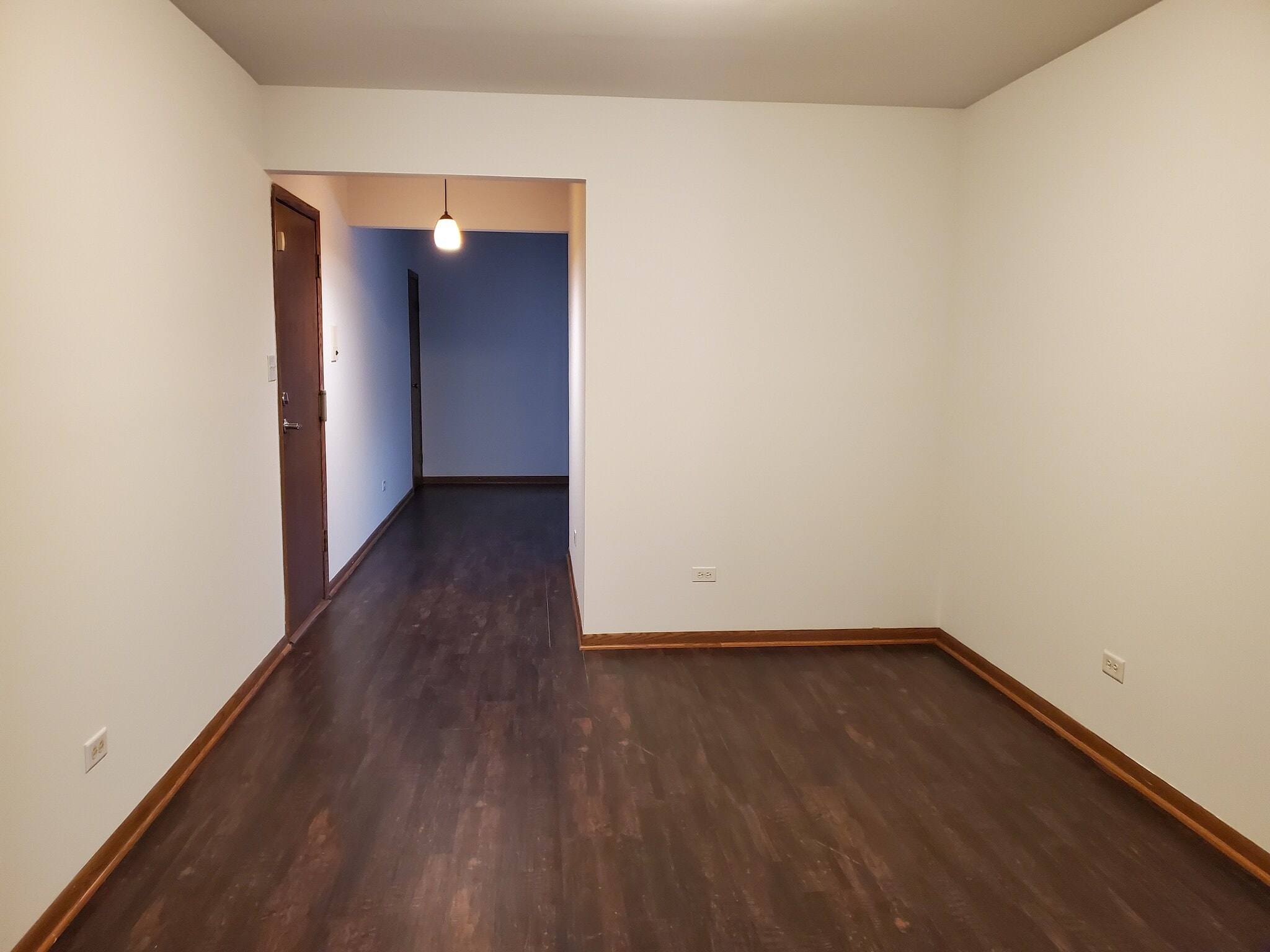 dining or office space - 9324 S Roberts Rd