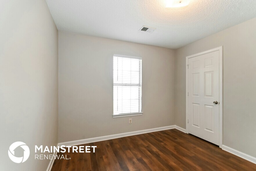 Building Photo - 9917 Riggan Dr