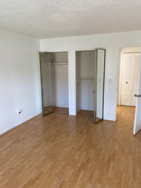 Building Photo - 3073 Sir Hamilton Cir