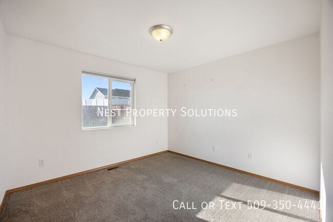 Building Photo - 1317 W Electra St