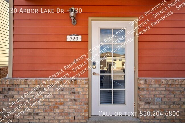 Building Photo - 730 Arbor Lake Dr