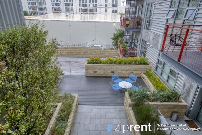 Building Photo - 1 br, 1 bath Condo - 4141 Glencoe Avenue, ...