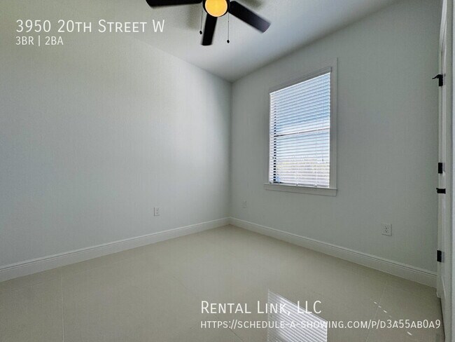 Building Photo - 3950 20th St W