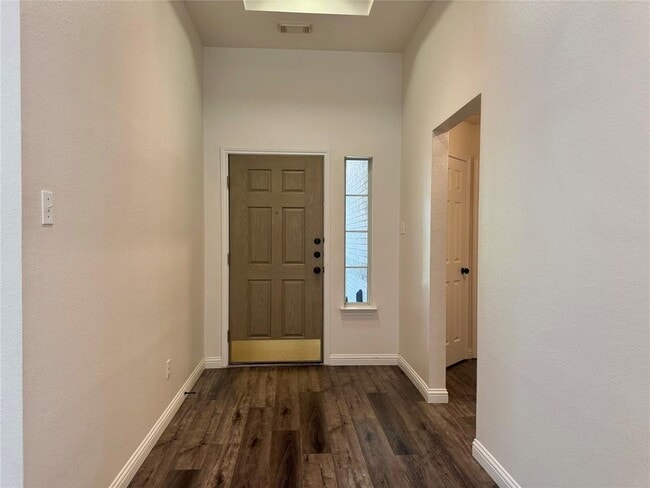 Building Photo - 5615 Taylorcrest Dr