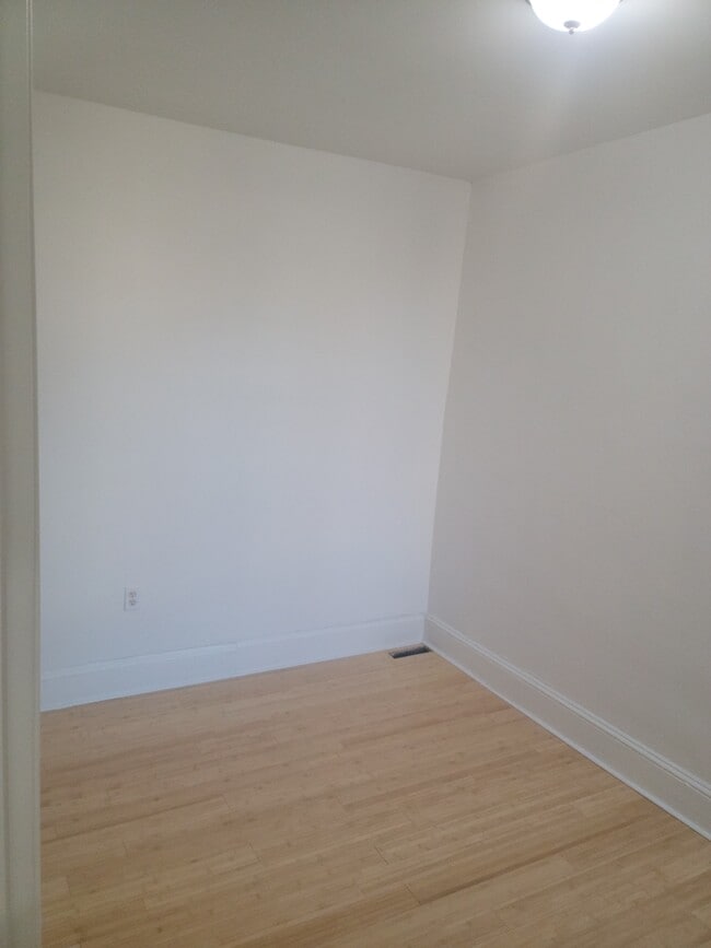 Bedroom space - 2019 Granite St