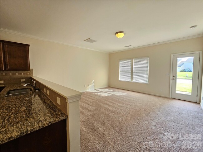 Building Photo - 2824 Hopeton Ct