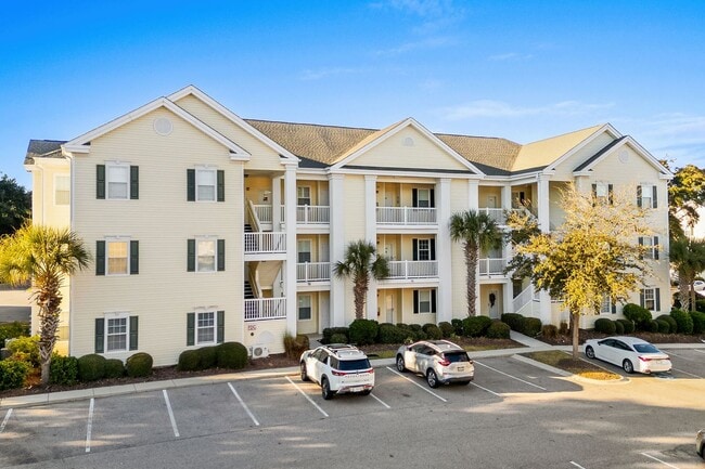 Building Photo - Spacious 3BR Condo in Gated Ocean Keyes