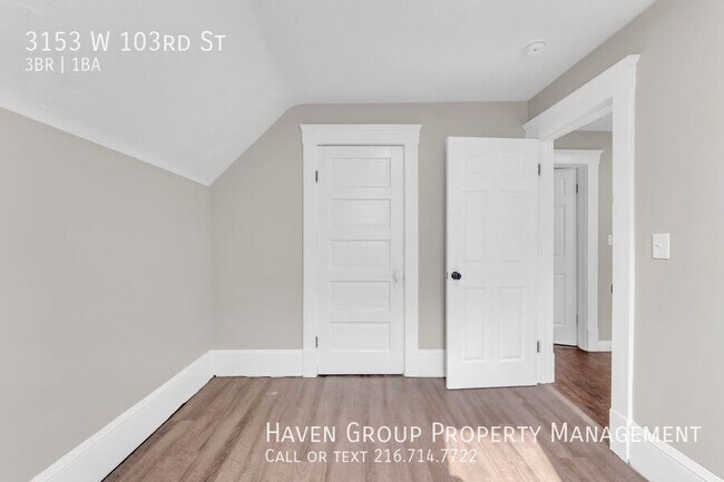 Building Photo - 3153 W 103rd St