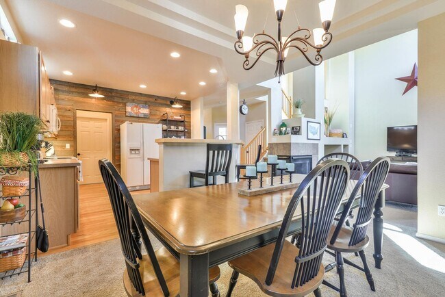 Building Photo - 2 Bedroom 2 Bath home in Observatory Village