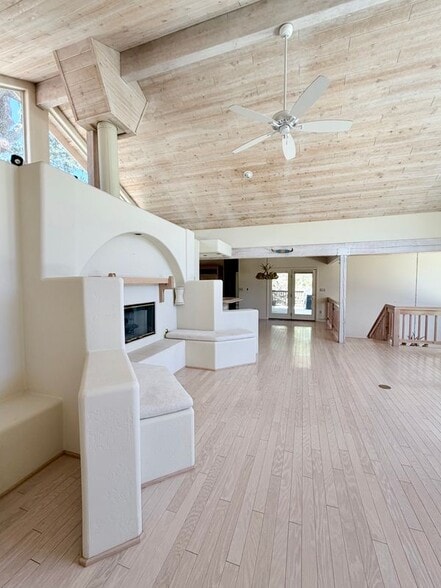 Building Photo - 29861 Greenwater Dr
