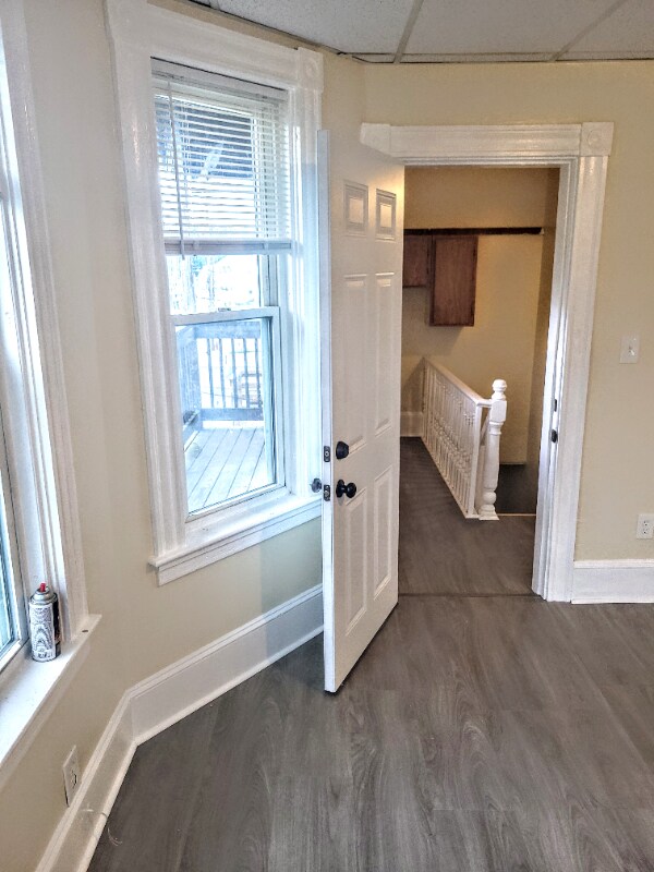 Building Photo - 509 Elm St